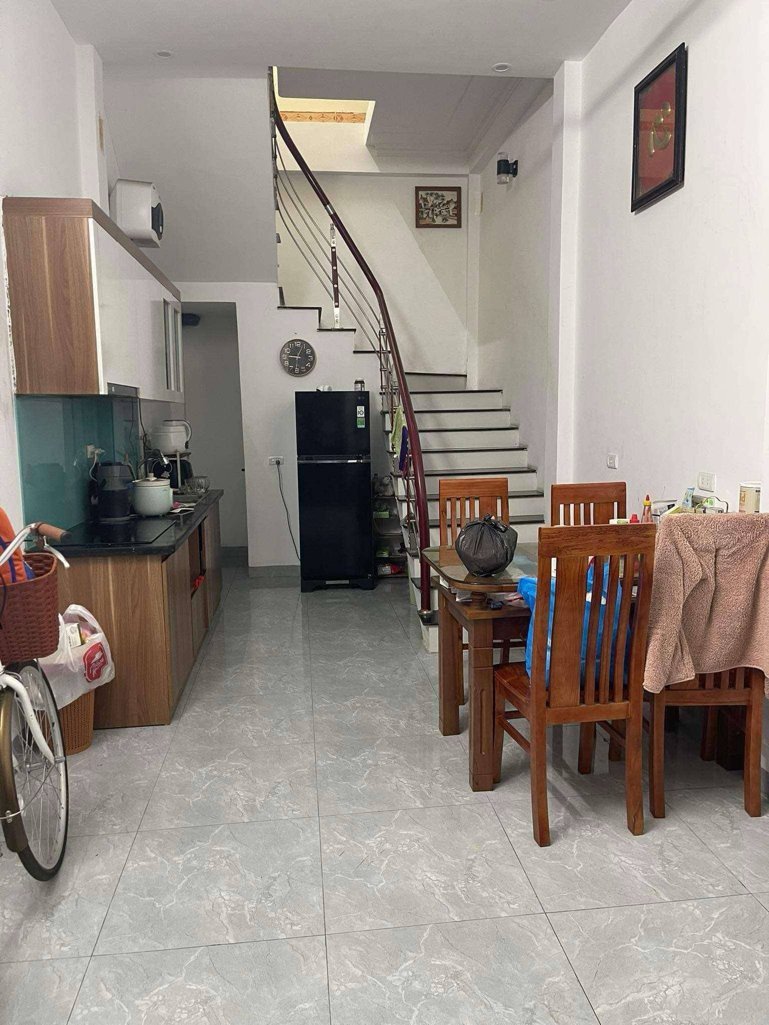 Cho thuê nhà Phố Kim Ngưu 4 tầng x 40m2, 3 ngủ, 9 Triệu ở gđ, nhóm - Ảnh 2